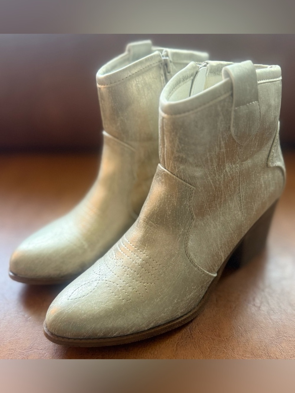 Dirty Laundry Unite Western Bootie Metallic Silver Boho Western 9.5 Side Zip - Picture 3 of 10